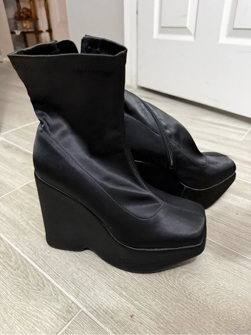 Black Platform Wedge Ankle Boots - Women's Size 9 Dollskill